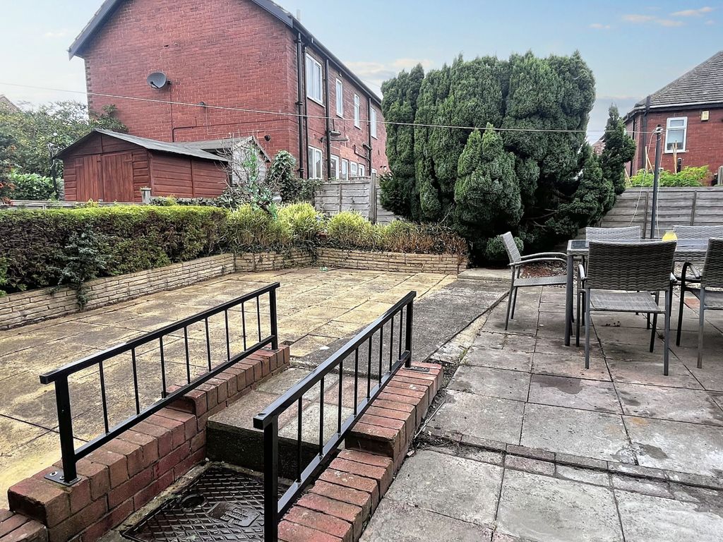 Property photo 2 of 16