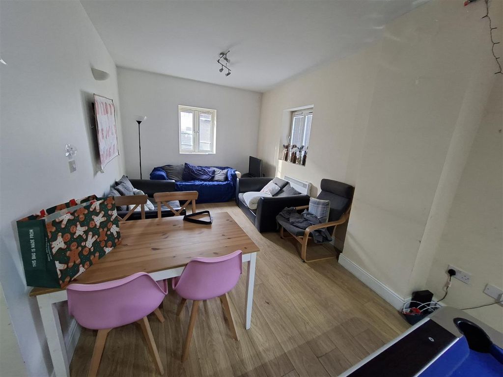 Property photo 2 of 26 20251202_113602.Jpg