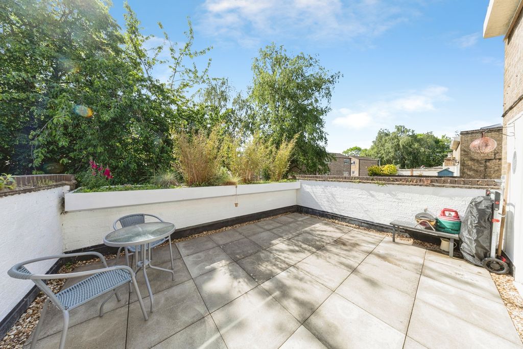 Property photo 1 of 20 Pbox-Img.Jpg