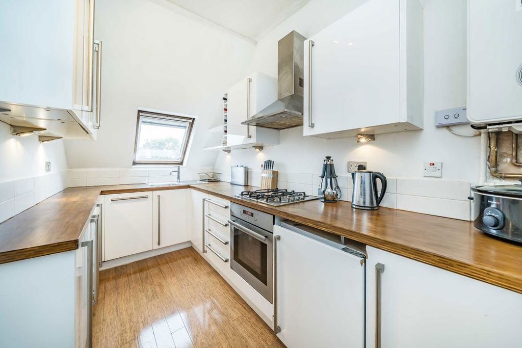 Property photo 2 of 4