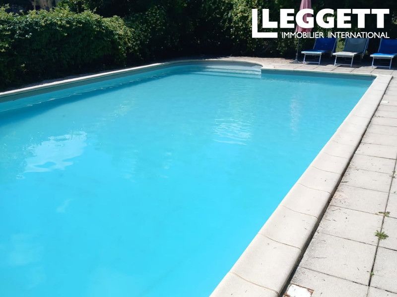 Property photo 2 of 10