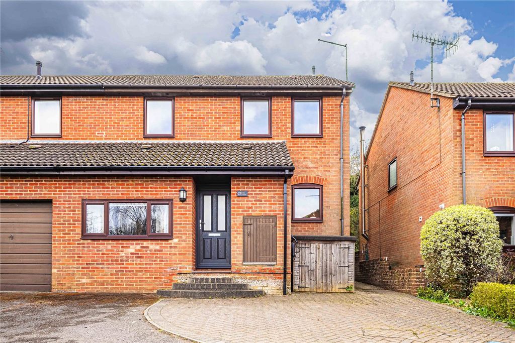 Property photo 1 of 21 Picture No. 29