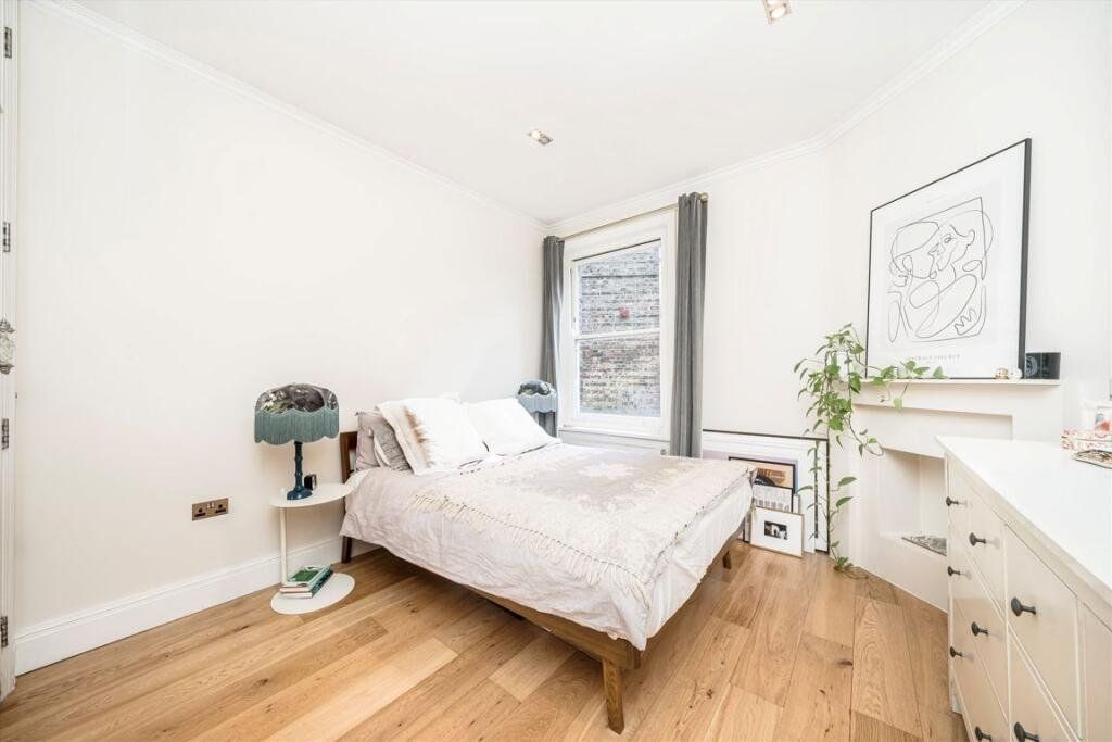 Property photo 3 of 8