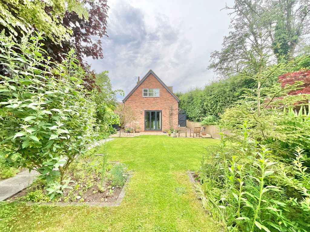 Property photo 3 of 29