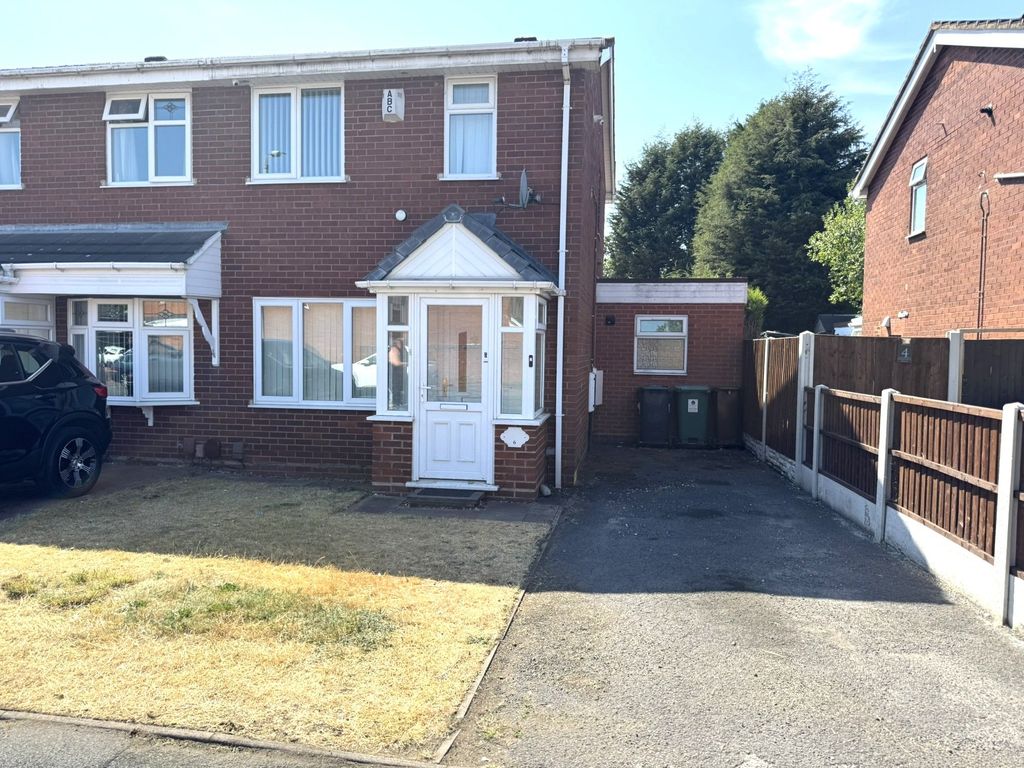 Property photo 1 of 17