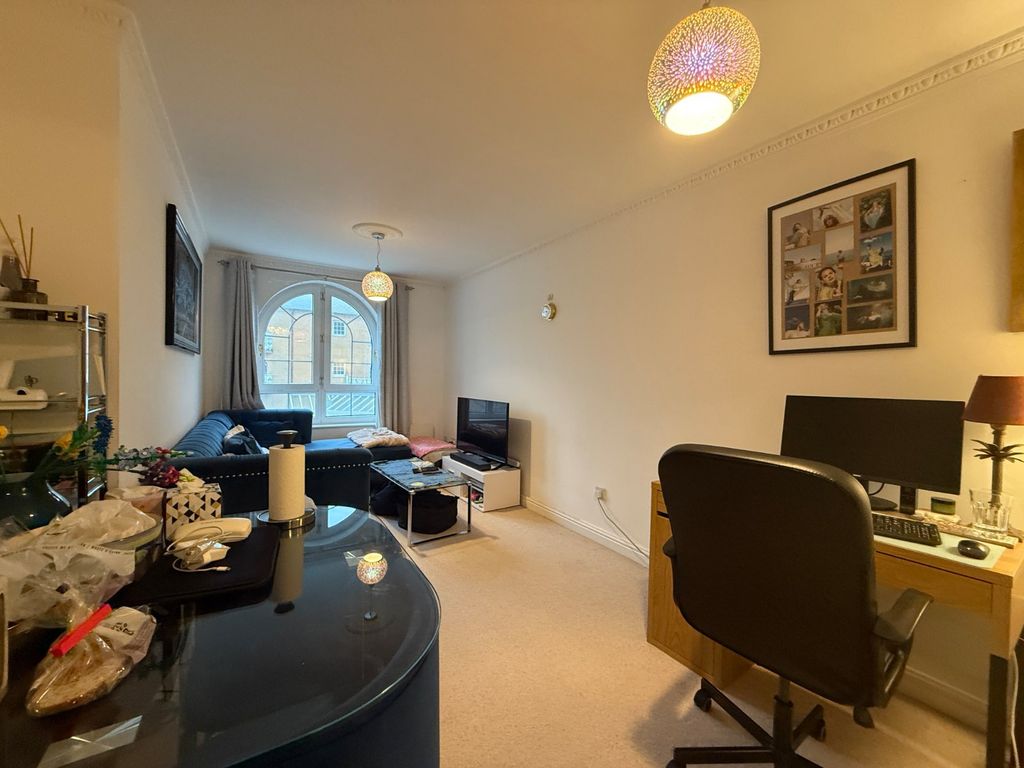 Property photo 3 of 10 Picture No. 06