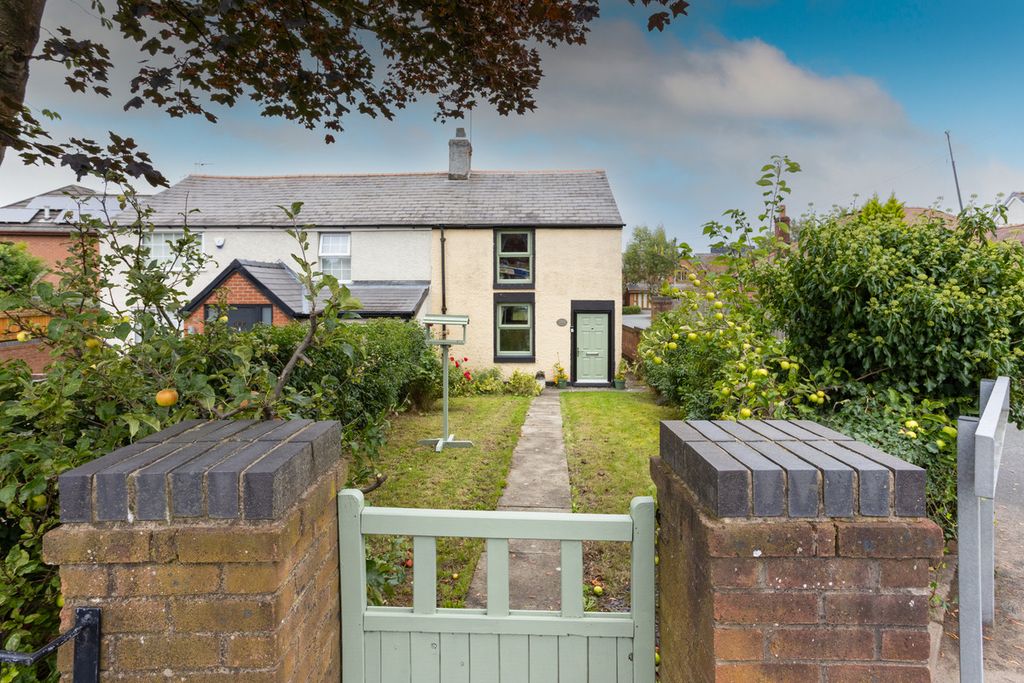 Property photo 1 of 15