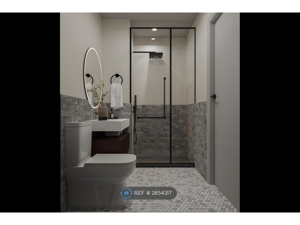 Property photo 2 of 3
