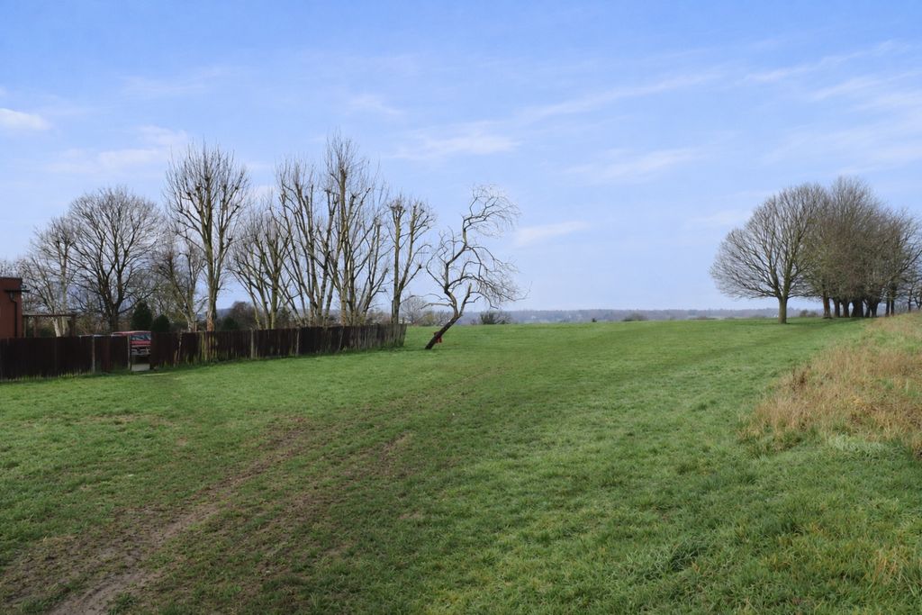 Property photo 2 of 14 Chatgpt Image Feb 10, 2026, 03_17_58 Pm