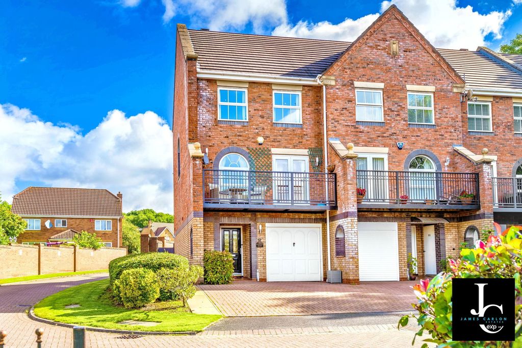 Property photo 1 of 23