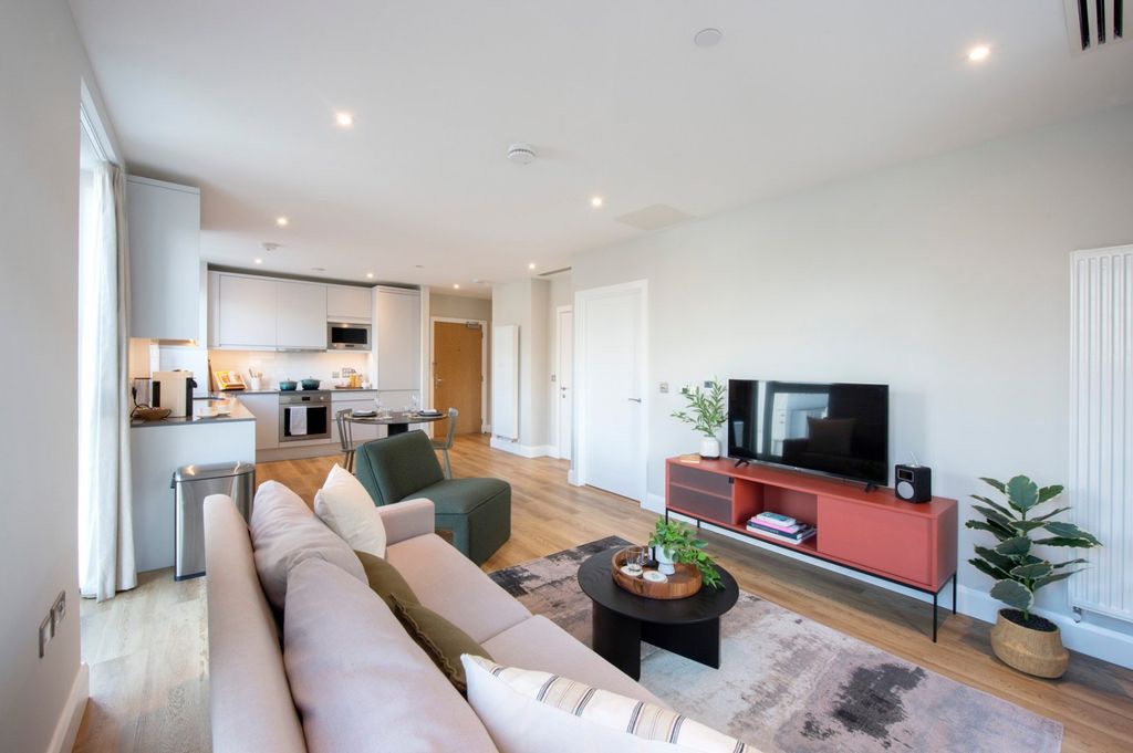 Property photo 1 of 29