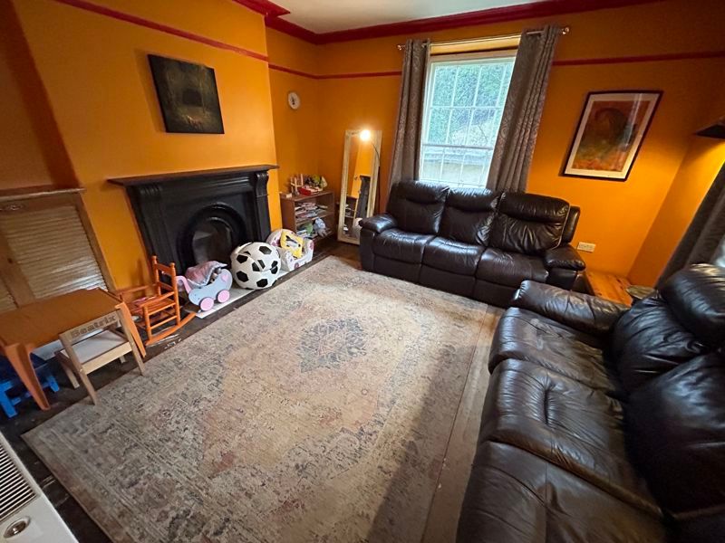 Property photo 3 of 35 Photo 3