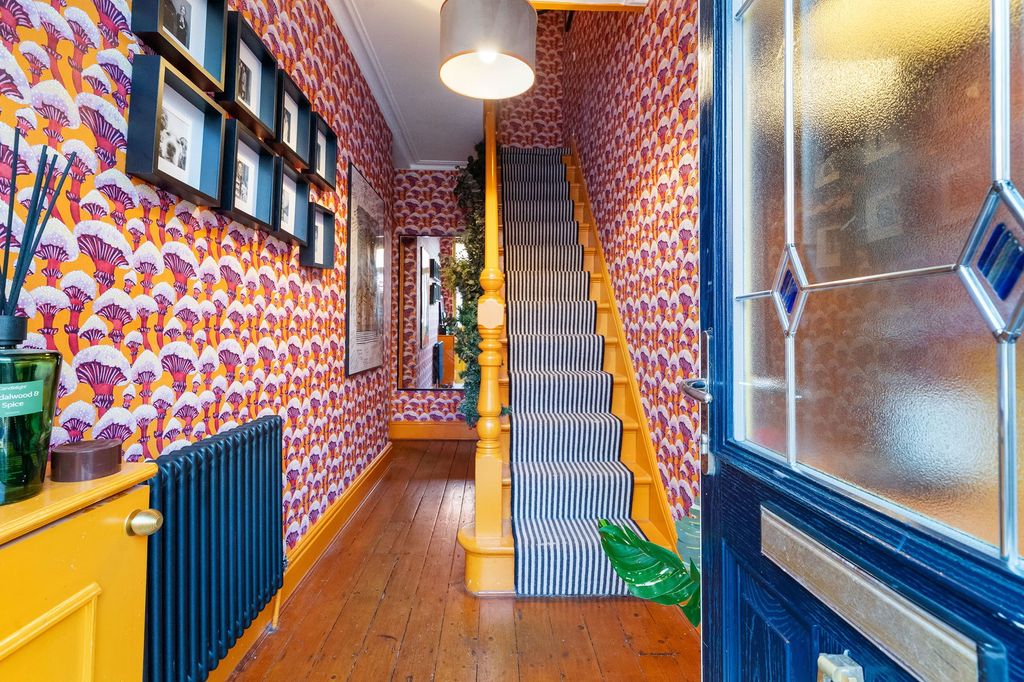 Property photo 1 of 26