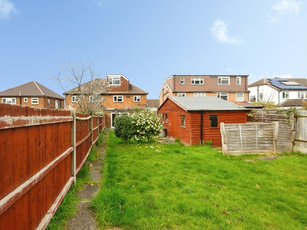Property photo 1 of 16 Picture No. 24