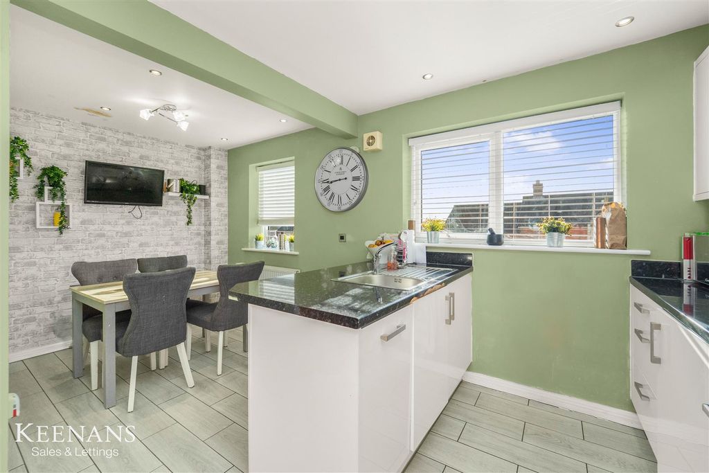 Property photo 2 of 44 2.Jpg