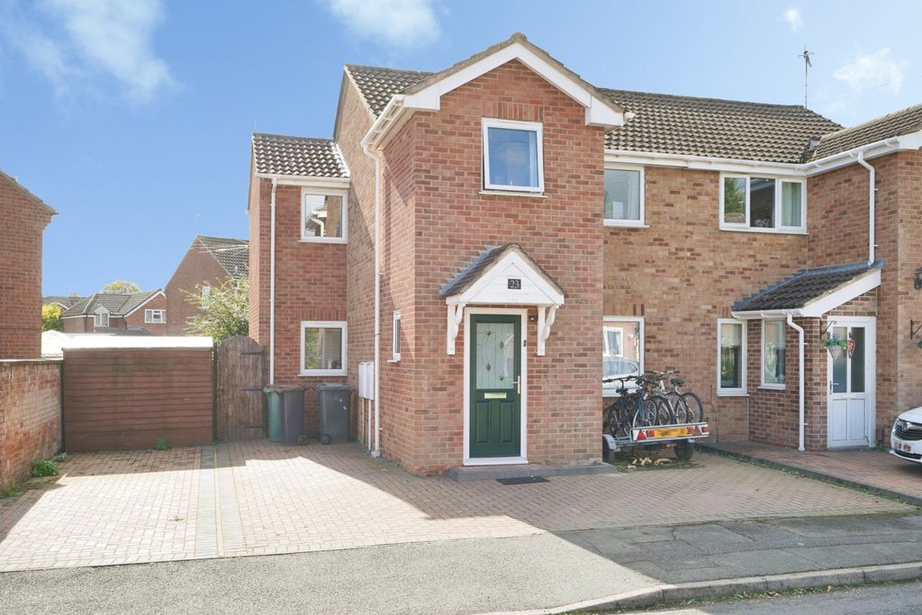 Property photo 1 of 16 Pbox-Img.Jpg