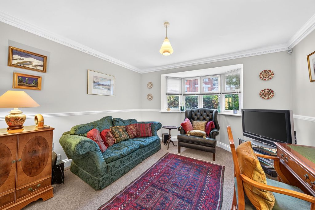 Property photo 2 of 14