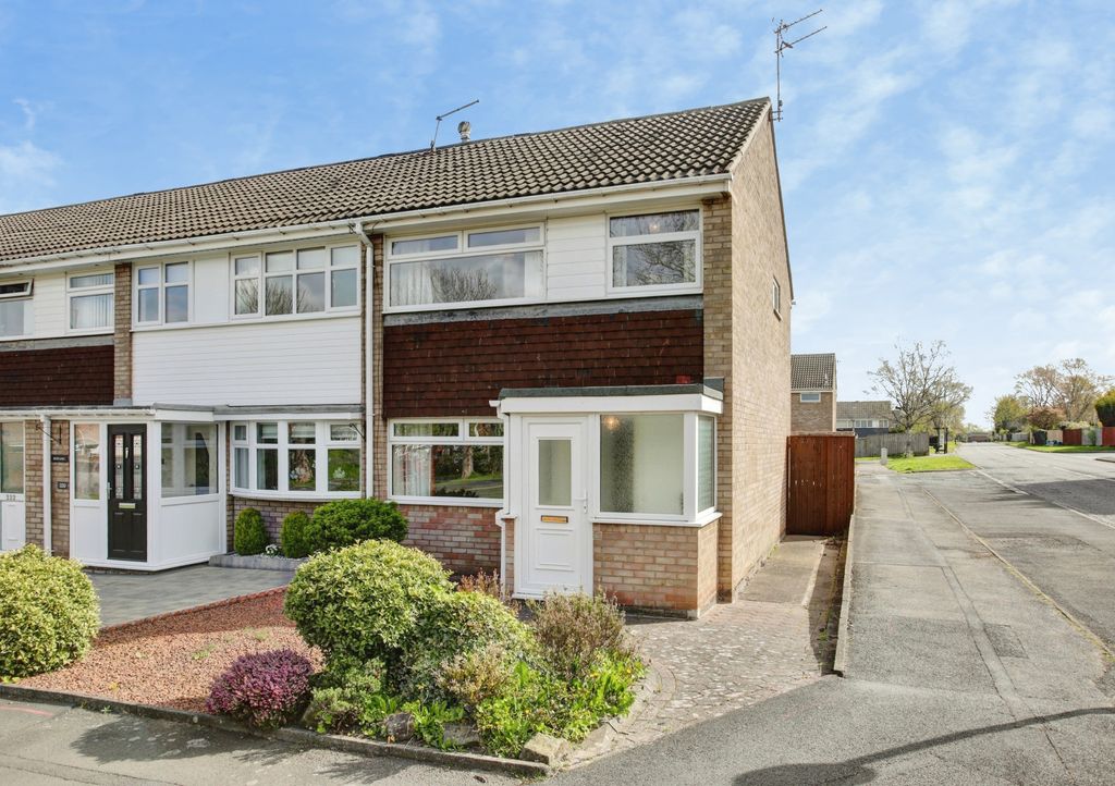 Property photo 1 of 15 Front View