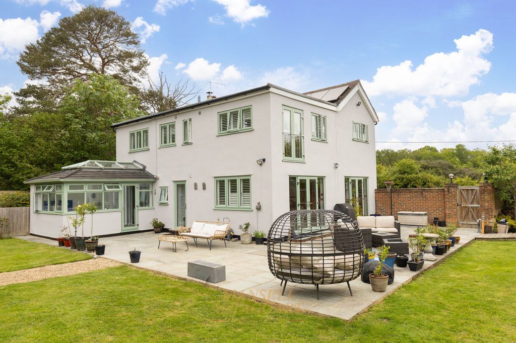 Additional image 24 of 5 bed detached house for saleHare Lane, Lingfield RH7
