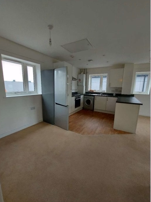 Property photo 2 of 5