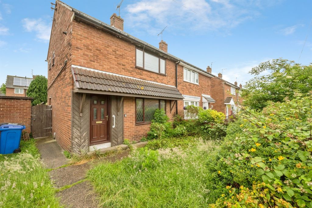 Property photo 1 of 11