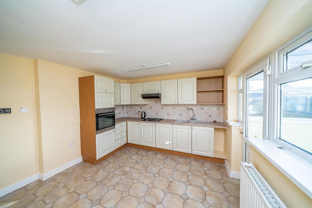 Property photo 3 of 25 Webbs-41.Jpg