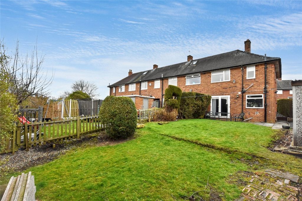 Property photo 1 of 25 Picture No. 14