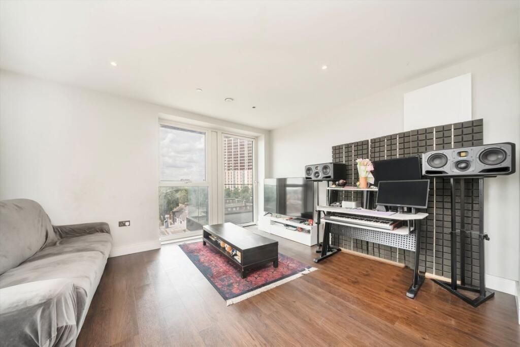 Property photo 3 of 7