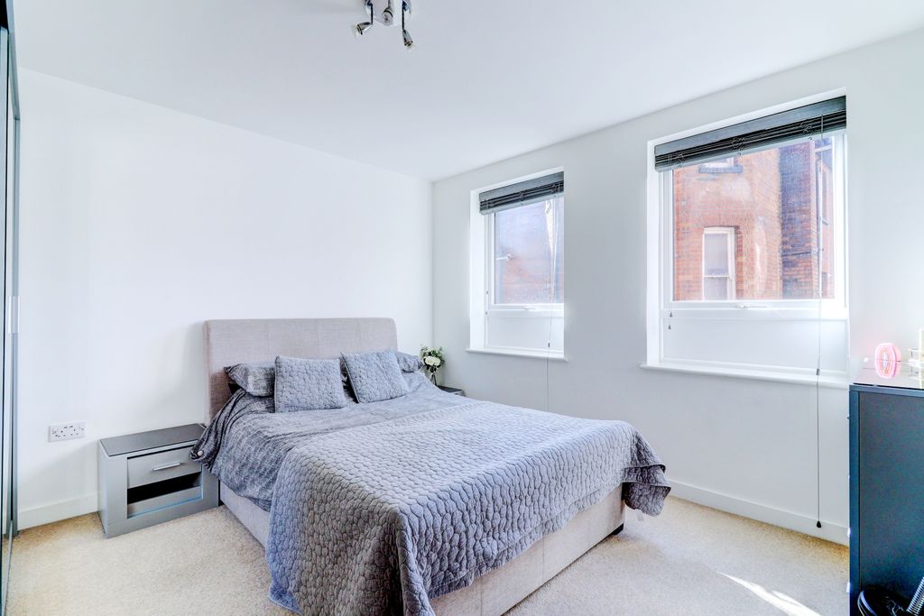 Property photo 3 of 9 Picture No. 13