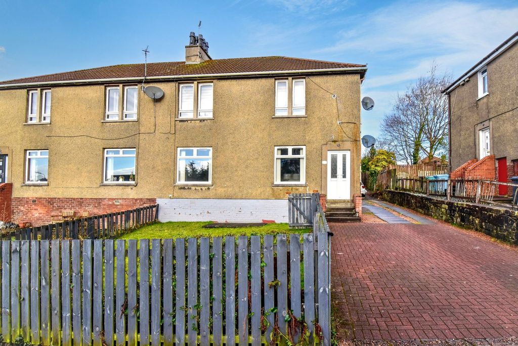 Property photo 1 of 11 Exterior