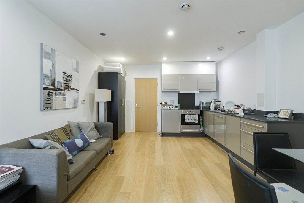 Property photo 2 of 12 Picture No. 06