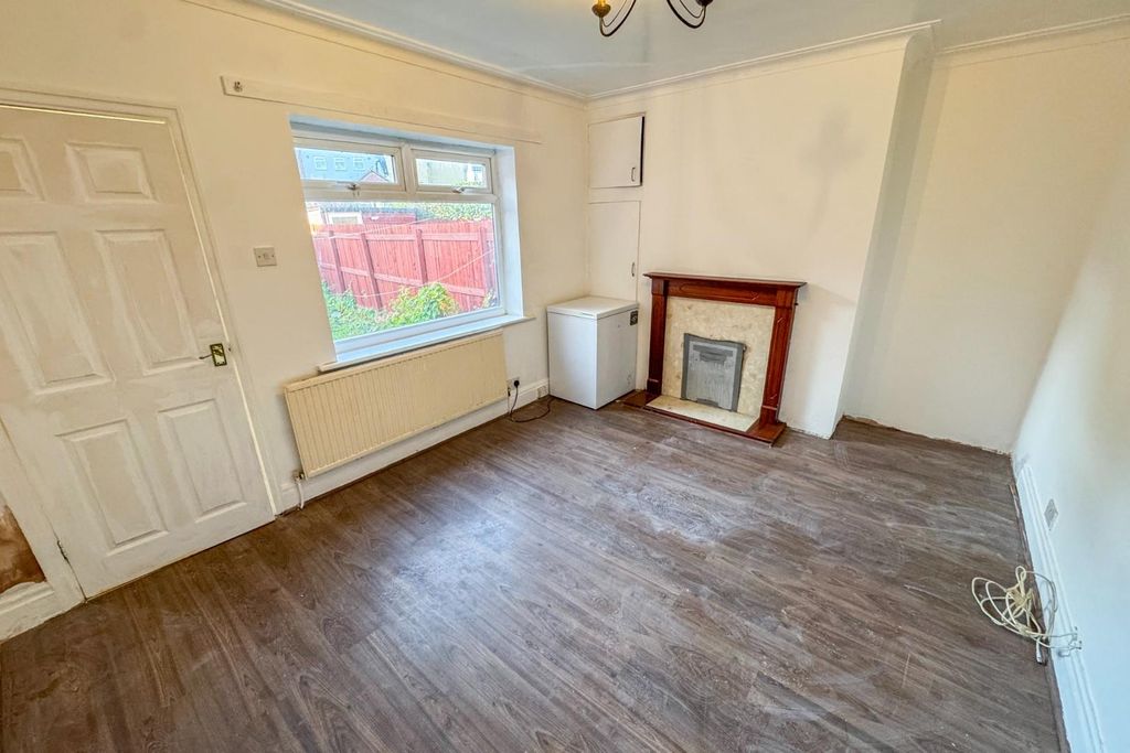 Property photo 3 of 17 3.Jpg