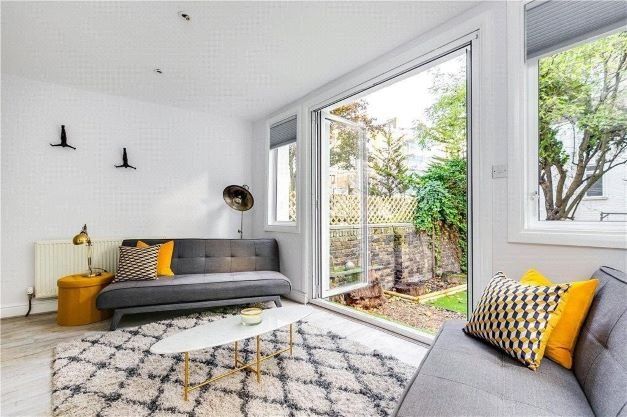 Property photo 2 of 9