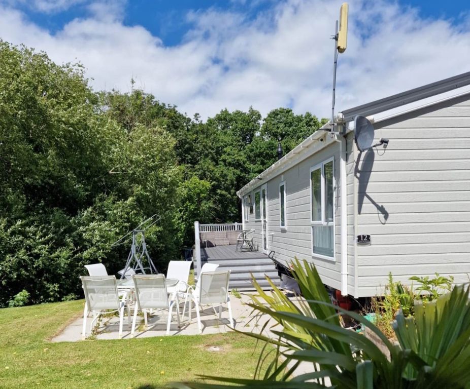 Property photo 3 of 36