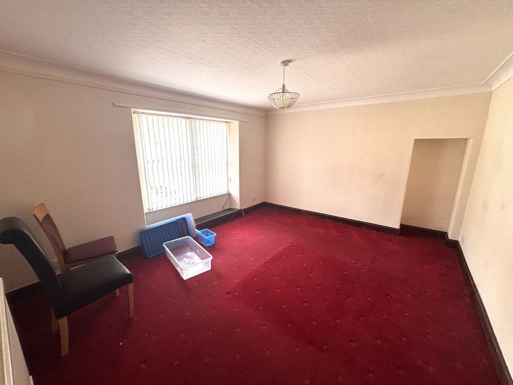 Property photo 2 of 12 2.Jpg
