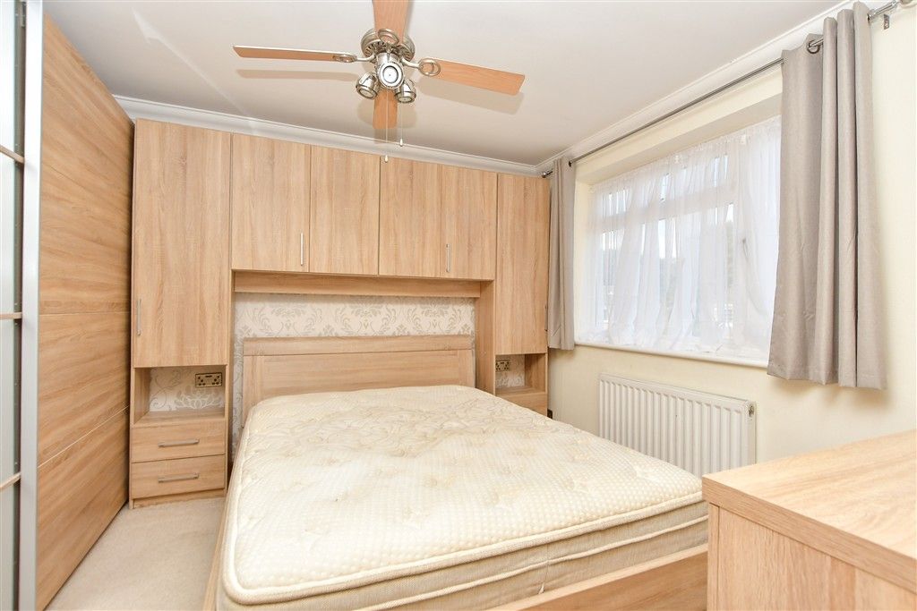 Property photo 1 of 9 Bedroom 1