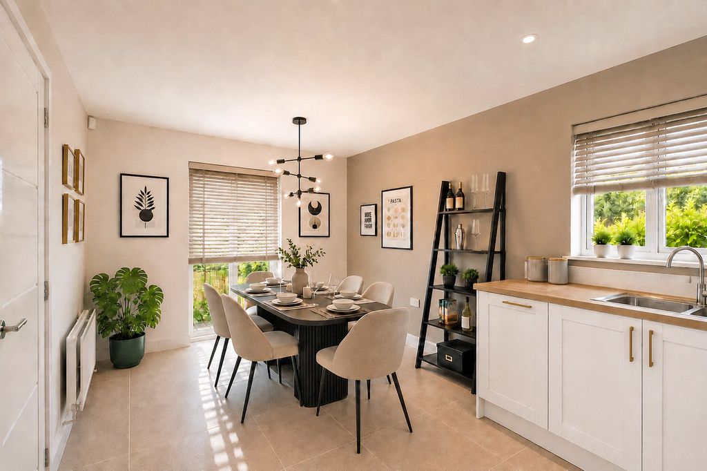 Property photo 2 of 11 Dining Area