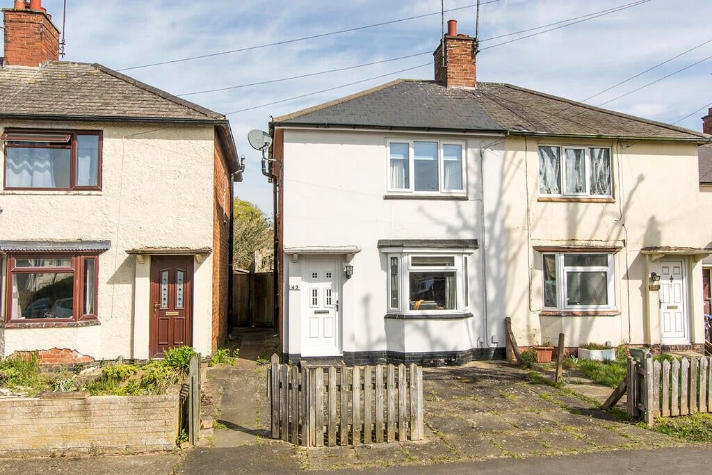 Property photo 1 of 18
