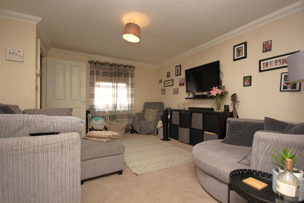 Property photo 3 of 13 Img_7727.Jpg