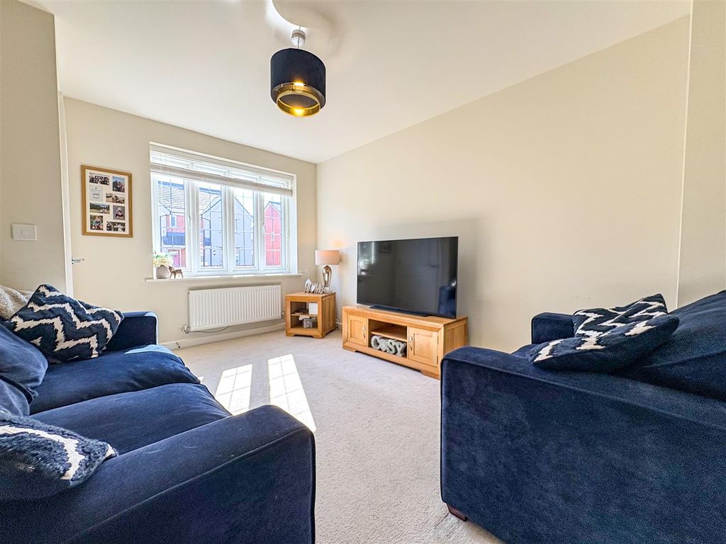 Property photo 3 of 35 20260318_112050032_Ios.Jpg