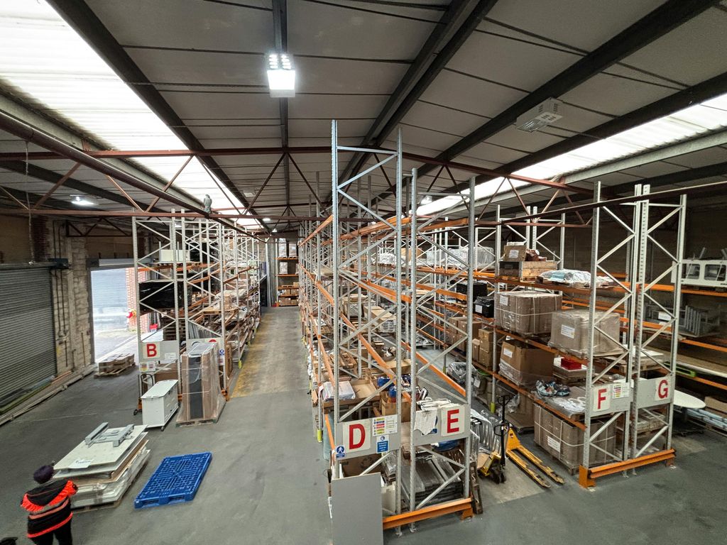 Property photo 2 of 14 Img_1483.Jpeg