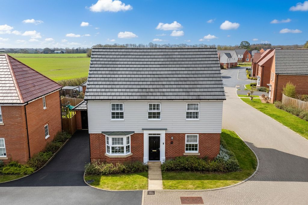 Property photo 1 of 36