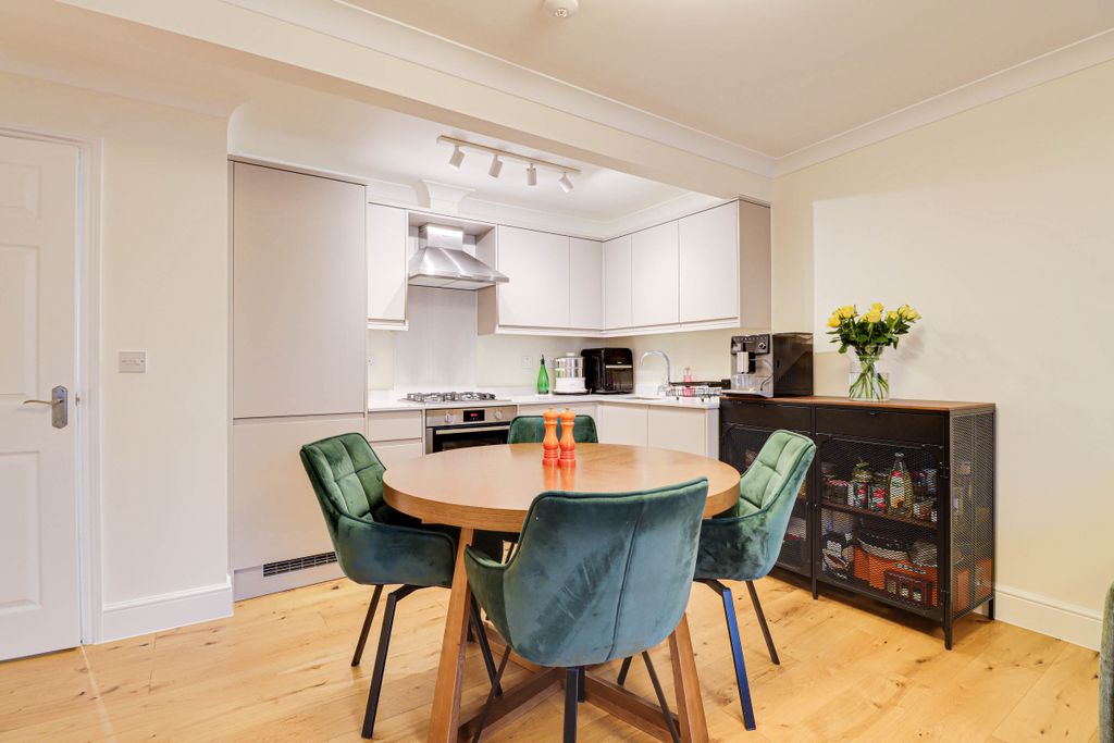 Property photo 3 of 13 Kitchen