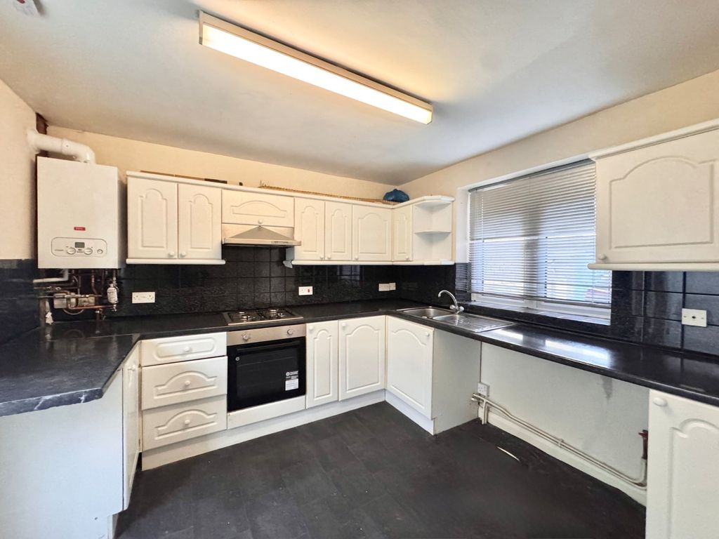 Property photo 2 of 11 Picture 2