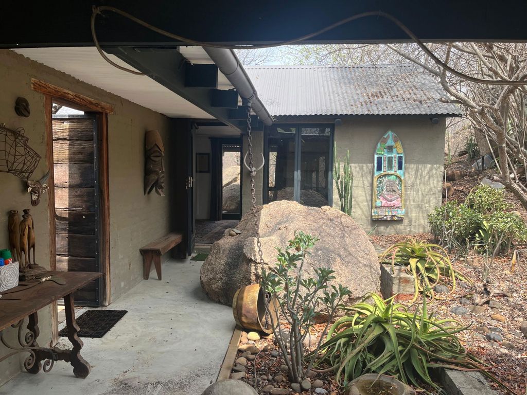 Property photo 2 of 31 1Hs1719568