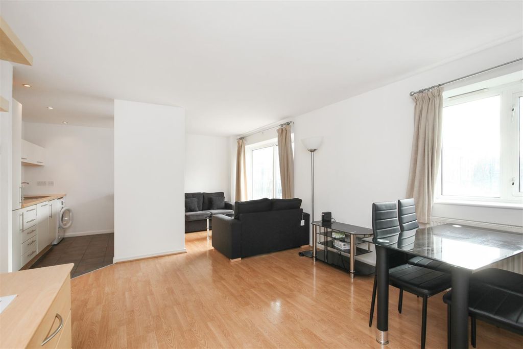 Property photo 1 of 7 Reception Room