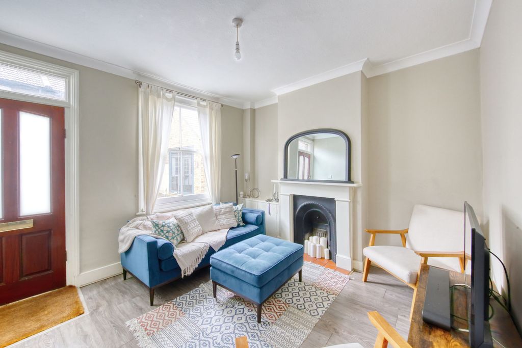 Property photo 2 of 9 Picture No. 02