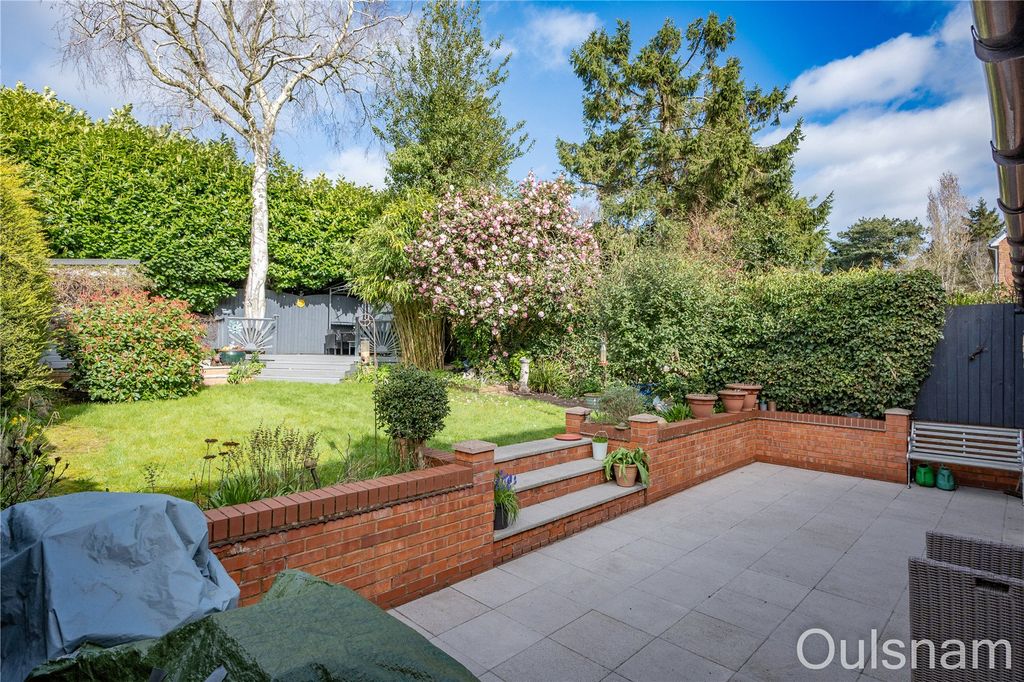 Property photo 2 of 31 Picture No. 32