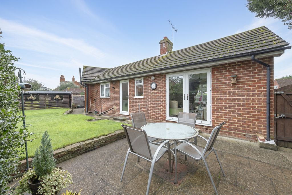 Property photo 1 of 8