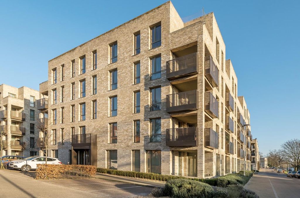 Property photo 1 of 10 Davidson Frost-Wellings, Dfw, Grafham Court, Edgwa